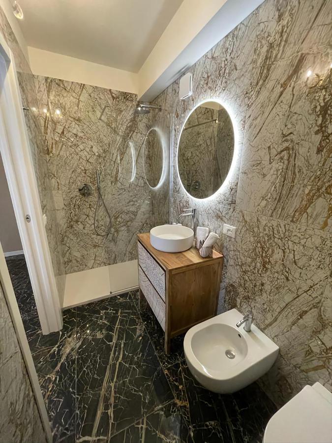 Prestige Suite Via Romagnoli Sirmione Exterior foto